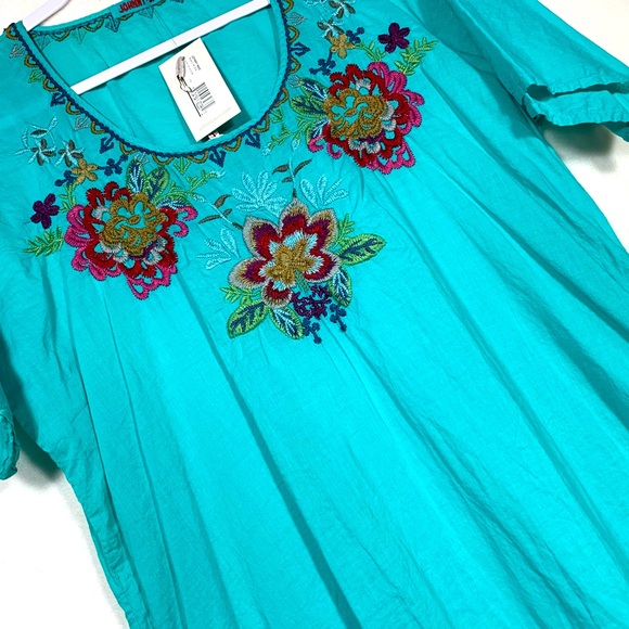 NWT Johnny Was Women’s Shaylee Boho Embroidered Tunic Top Blouse Size Small - Picture 4 of 15